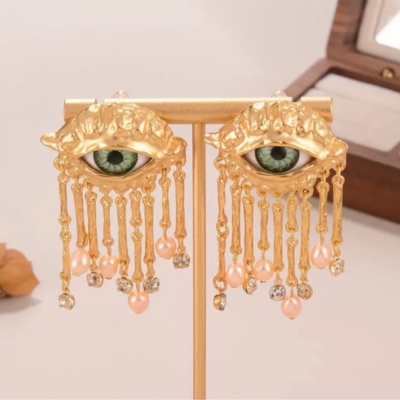 Vintage Devil’s Eye Gaze Earrings. Lucky Protection Rhinestone earrings 🧿 - Picture 4 of 4